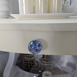 Bouton en résine Design fleur bleue pour armoires tiroirs et portes poignée décorative élégante pour la décoration intérieure et l'utilisation de meubles élégants - Product Image 4