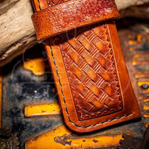 Gaine en cuir la plus vendue à prix d'usine pour couteaux à lame fixe/pliante pour un couteau Buck 110 ou de taille similaire - Product Image 6