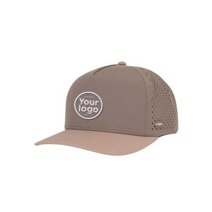 Gorra de Golf Tour Performance con Logotipo Personalizado, Orificios Cortados con Láser, Ligera, Transpirable, de 5 Paneles, con Cierre a Presión y Ajuste Atlético Premium - Product Image 5