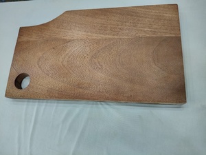 Tabla de cortar de madera duradera y reversible con patrón rectangular, bloque de carnicero con ranuras para jugos - Product Image 3