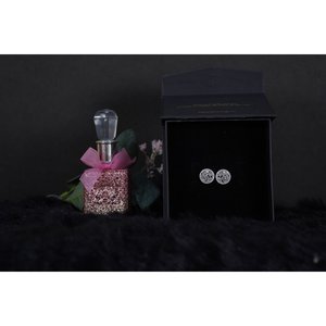 NOVAMART Fine Silverings 925 Sterling Soulful Silver <b>Earrings</b> Gold Plated Rose Drop <b>Stud</b> Diamond Encrusted Star Shape for Engage - Product Image 1