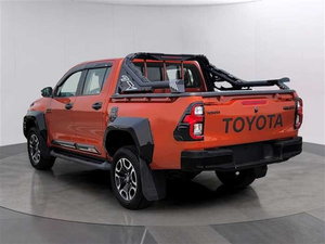Pick-up 4x4 Diesel Turbo d'occasion 2024 pour Hilux Revo, conduite à gauche, sièges foncés - Product Image 5