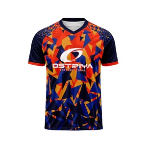 Maillot de football tendance à col en V, modèle 2026, pour adultes, vêtements de sport personnalisés avec impression de nom en couleur unie, haute qualité - Product Image 1