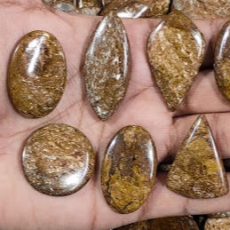 Bronzita Natural Marrón, Cabujón Ovalado de 16x12mm, 9.50 Quilates, Gema Suelta de Alta Calidad para Joyería - Product Image 3