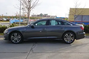 รถออดี้ A6 55 Premium Plus ปี 2023 สภาพดีเยี่ยม ใช้งานน้อย - Product Image 3