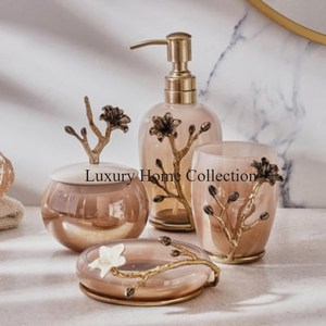 Ensemble de distributeurs de savon liquide en verre de différentes tailles avec porte-savon, accessoires pour salle de bain et toilettes, utilisation pour le nettoyage des mains - Product Image 1