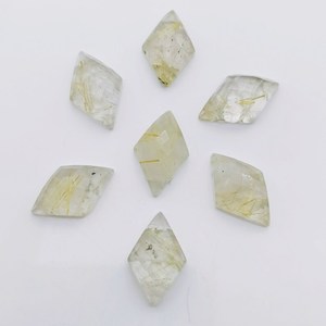 จี้พลอยรูปทรงแฟนซีแกะสลักด้วยมือจากทองรูไทล์ ด้านหลังมีรอยต่อ ขนาด 16x10 มม. - Product Image 4