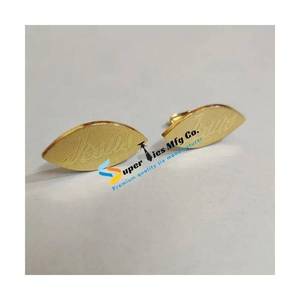 กระดุมข้อมือไม้เนื้อแข็งสีแดงสำหรับผู้ชายแบบขายส่ง พร้อมสลักลาย |   กระดุมข้อมือไม้พรีเมียม |    ชุดสูทธุรกิจ ชุดทักซิโด้งานแต่งงาน ชุดเครื่องประดับ ชุดของขวัญ - Product Image 1