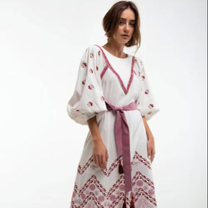 Bordado personalizado nueva llegada vestido Midi de verano de las mujeres de lujo túnicas cortas Floral bordado a mano estilo ucraniano algodón puro - Product Image 1