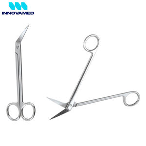 Tijeras de Podología Manuales de Alta Calidad con Mango Largo y Hojas Curvas de Acero Inoxidable de Precisión - Product Image 4