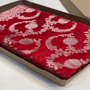 Sari Tradicional Banarasi Mashru Semi Hecho a Mano, Suave, con Protección Solar, para la Entrada a la Fiesta de Boda, Compra Directa - Product Image 1