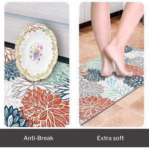 พื้นปูพื้นแบบกำหนดเอง ทนทาน ป้องกันความเมื่อยล้า ให้ความสบายยาวนาน ผลิตจาก PVC หนังลายดอกไม้ ด้านนอกบุด้วยโฟม SBR ด้านใน - Product Image 4