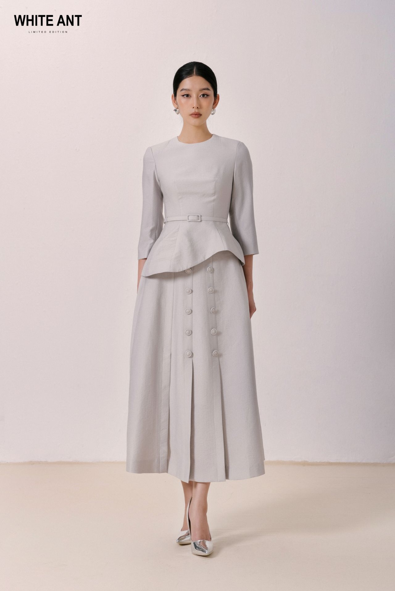 สีเทาสโตนิงตัน