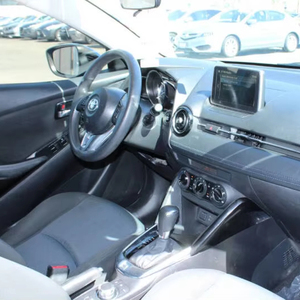 Usado 2017 T * oyota Yaris iA - Product Image 1