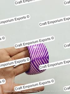 Juego de brazaletes de resina pintados a mano con diseños de animales y lunares para eventos de playa o montaña Estilo Ángel para regalar o usar - Product Image 4