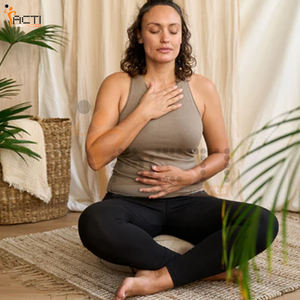 Profesional 2024 personalizado mujeres Legging Venta caliente personalización transpirable Premium mujeres Leggings nuevo diseño mujeres Leggings - Product Image 3