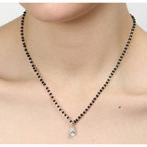 Compre un Mangalsutra de Plata Pura con Diamantes Chapados en Oro y Perlas, Collar Étnico Religioso con Cuentas, Regalo de Boda para Esposa - Product Image 6