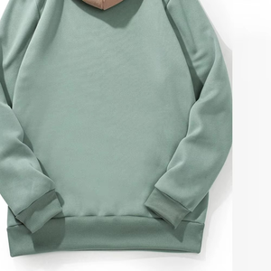 Pull-over à capuche basique en coton mélangé pour hommes, coupe ample et confortable, épais, vêtements décontractés épais d'hiver, col à capuche teint uni - Product Image 3
