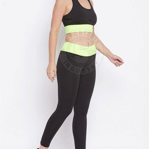 Nouvelle conception, prix raisonnable, ensembles de yoga respirants pour femmes, ensembles de yoga sans couture, séchage rapide, légers, pour femmes - Product Image 3