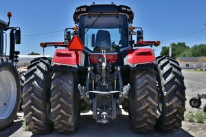รถแทรกเตอร์ฟาร์ม Massey Ferguson 8S.305 กำลัง 210 แรงม้า ขับเคลื่อน 4 ล้อ สีแดง ระบบเกียร์ขับเคลื่อน ประสิทธิภาพสูง - Product Image 2