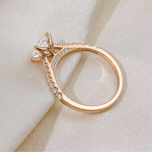 Anillo de Compromiso con Diamante Cultivado en Laboratorio, Corte Princesa, 1.20 Quilates, Color DEF, Claridad VVSVS, Certificado IGI - Product Image 5