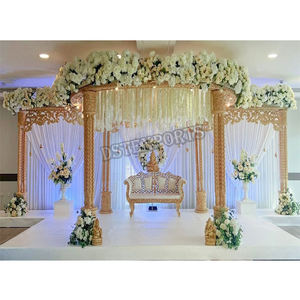 Nouveaux Mandaps de mariage blancs à triple pilier, Piliers en fibre les plus vendus en Allemagne, Décoration de mariages, Installation de Mandapam carré, Irlande - Product Image 6