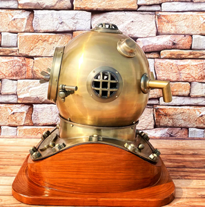 Casque de plongée sous-marine antique de qualité supérieure, élégant et magnifique - Product Image 2
