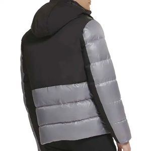 Veste matelassée à capuche de qualité supérieure avec logo OEM Veste matelassée surdimensionnée pour homme de couleur unie personnalisée à bulles - Product Image 6