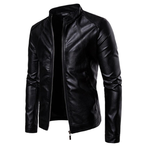 Chaqueta de motorista de cuero negro ajustada para hombre, chaqueta de motocicleta de moda con bolsillos y cinturones adicionales - Product Image 1