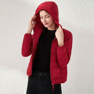 Chaqueta acolchada para correr de nailon 100% personalizada para mujer, impermeable, a prueba de viento, de alto rendimiento, diseño informal de burbujas para Otoño/Invierno - Product Image 3