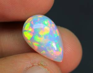 Incroyable pierre précieuse d'opale éthiopienne en forme de poire gemmes d'opale en vrac Welo Galaxy Fire Ethiopian Opal Cabochon au prix de gros - Product Image 4
