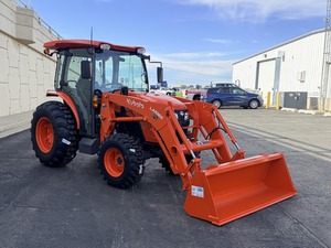 Tractor Kubota MX4900HSTC con Componentes Centrales del Motor, Bomba y Cojinete - Product Image 3