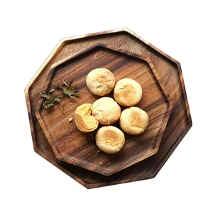 Lot de 2 plateaux en bois d'acacia faits à la main, ronds et carrés, avec plateau décoratif pour le pain et la charcuterie par Crescent Crafts - Product Image 1