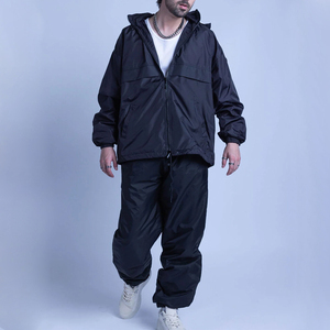 Chándal con ribete de nailon para hombre de estilo callejero de invierno, conjunto deportivo informal de dos piezas de Color personalizado, transpirable, ligero para el día a día - Product Image 1
