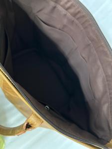 Bolso de Mano de Cuero Genuino de Gran Capacidad para Mujer, Estilo Ejecutivo, Vintage, de Alta Calidad, con Cierre de Cremallera Única - Product Image 4