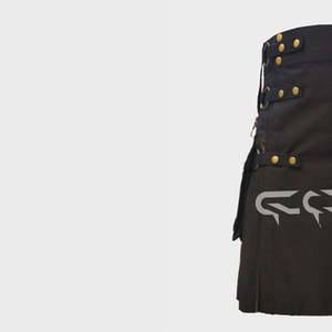 Kilt utilitaire hybride noir et kaki de taille plus unisexe sur mesure avec des accents élégants sur les bretelles et des poches détachables - Product Image 5