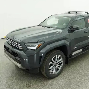 Nuevo en 2025 para Limited HV Diésel Manual Izquierdo, Portaequipajes de Techo Metálico Oscuro, Cámara Trasera en Venta - Product Image 1