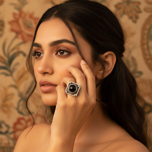 Anillo de Plata 925 Chapado en Oro de 14K con Ónice para Mujer, con una Linda Piedra Cuadrada, para Boda, Compromiso o Regalo - Product Image 2