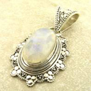 Handmade Natural Rainbow <b>Moonstone</b> Pendant for Women 925 Sterling Silver Bezel Setting Platinum Rose Gold Material Shah Gems - Product Image 1
