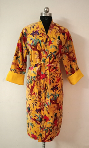 ชุดเดรสกิโมโนพิมพ์ลายนกทำจากผ้าฝ้ายกำมะหยี่สีเหลืองของขวัญที่สมบูรณ์แบบจากผู้ส่งออกอินเดีย - Product Image 6