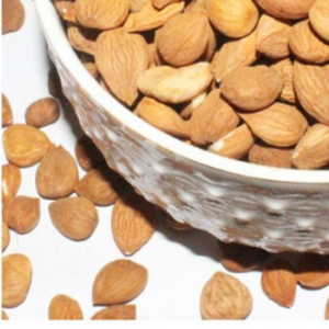 Amandes salées brutes 100% biologiques de qualité supérieure en vrac, prêtes à la vente - Product Image 2