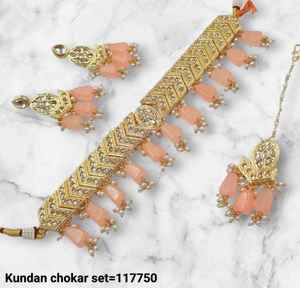 ENSEMBLE DE BIJOUX INDIENS TRADITIONNELS ET À LA MODE EN CUIVRE ENSEMBLE DE BIJOUX DE MARIAGE POUR FEMMES BOUCLES D'OREILLES ET COLLIER - Product Image 3