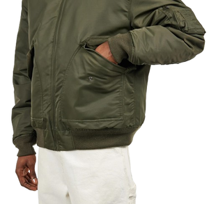 แจ็กเก็ตบอมเบอร์100% ผ้าโพลีเอสเตอร์ซับในผ้าซาตินประดับด้วยขนสัตว์โลโก้ตามสั่งสำหรับฤดูหนาว - Product Image 5