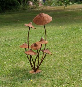 Bâton de jardin Design de trois fleurs en métal de haute qualité Bâton de décoration de jardin incurvé le plus vendu - Product Image 4