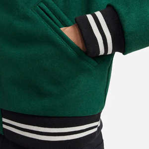 Chaqueta Universitaria de Invierno Personalizada de Alta Calidad con Diseño Frontal Personalizado, de Lana/Cuero, Transpirable y Ecológica - Product Image 6