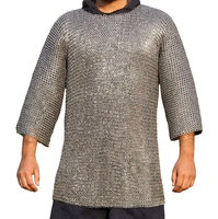 Haut de gilet en maille de fer à anneaux rivetés plats en acier doux, armure de chevalier viking, costume historique, armure de reconstitution artisanale