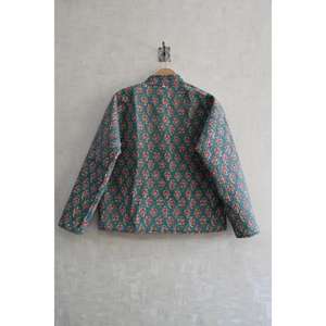 Chaqueta Étnica Reversible Hecha a Mano para Hombre y Mujer, Manga Larga, Acolchada, con Estampado Floral de Algodón, Botones, Ecológica y Cálida - Product Image 4