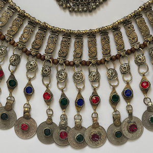 Women's <b>Simple</b> Design 4-Piece Fashion Afghan Jewelry Sets Custom Made Earring for Weddings Factory Direct from Supplier - Product Image 4