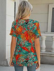 Camisetas con cuello en V para Mujer | Tops holgados de manga corta | Tela suave ligera | Camisetas casuales para la comodidad de primavera y verano - Product Image 5