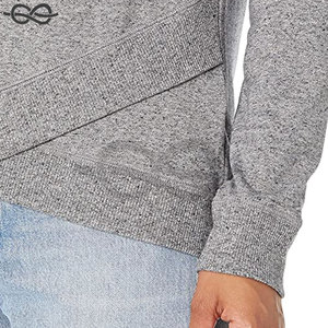 Sudadera con parche bordado de baloncesto de Game Day con logotipo personalizado, ropa de invierno de estilo informal de tela de rizo de manga larga - Product Image 3